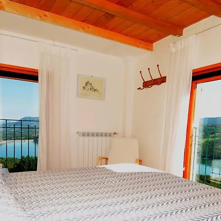 Borgo Massovrana Castel di Casio