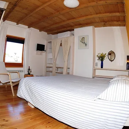 Oda ve Kahvaltı Borgo Massovrana Castel di Casio