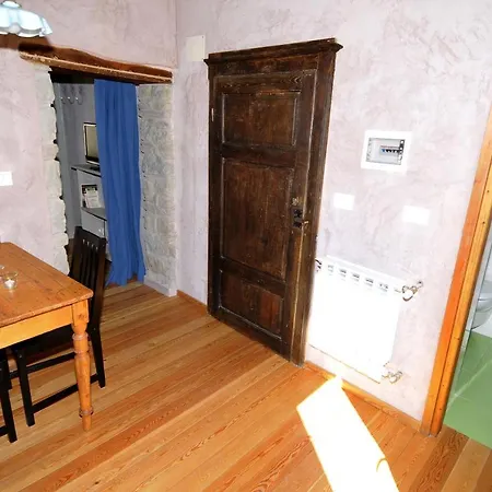 Borgo Massovrana Castel di Casio