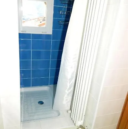 Borgo Massovrana * Castel di Casio