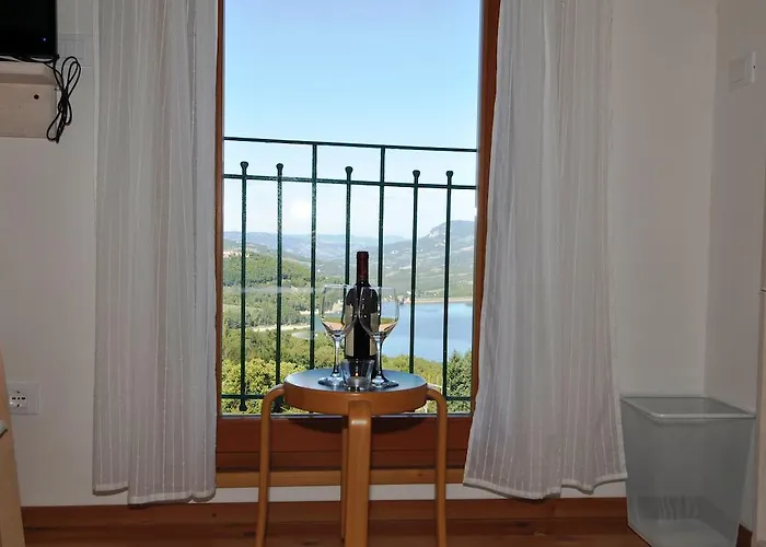 Bed and Breakfast Borgo Massovrana