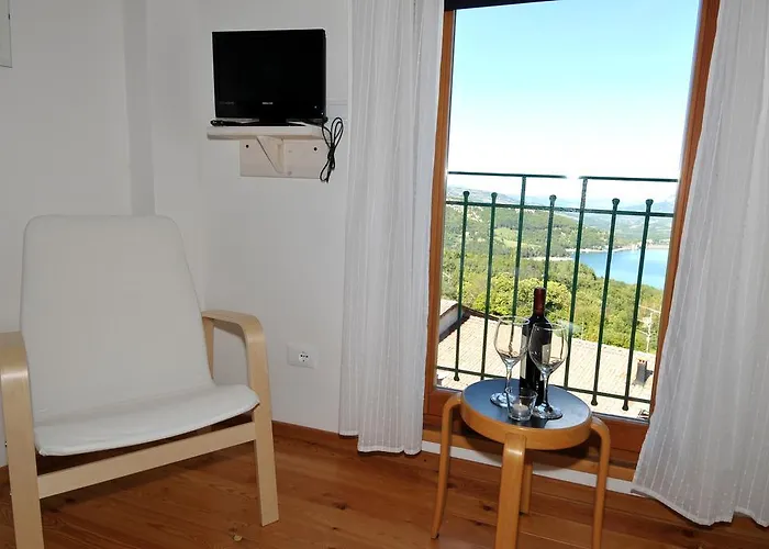 Borgo Massovrana Castel di Casio