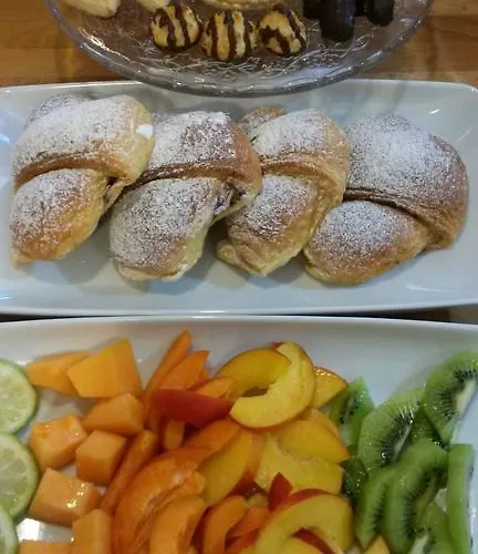 Borgo Massovrana Bed and Breakfast *