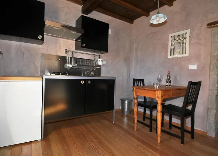 Bed and Breakfast Borgo Massovrana